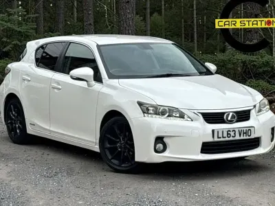 Used Lexus CT200h Luxury Line 134 HP (98 kW) 2013 Hatchback
