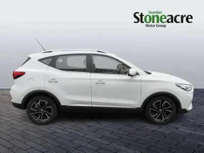 Usado MG ZS Exclusive 106 HP (77 kW) 2022 Branco SUV