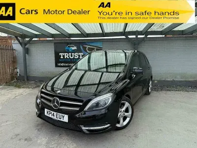 Used Mercedes B200 2014 Black Hatchback