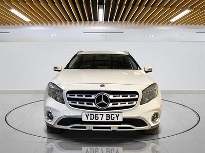 Used Mercedes GLA200 Executive 136 HP (100 kW) 2017 White SUV