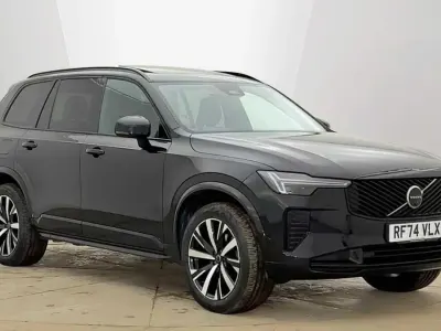 Usado Volvo XC90 Plus 247 CV (181 kW) 2025 Negro SUV