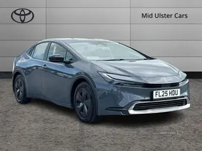 Used Toyota Prius Design 2025 Grey Hatchback