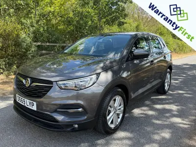 Used Vauxhall Grandland X S 130 HP (95 kW) 2019 Grey SUV