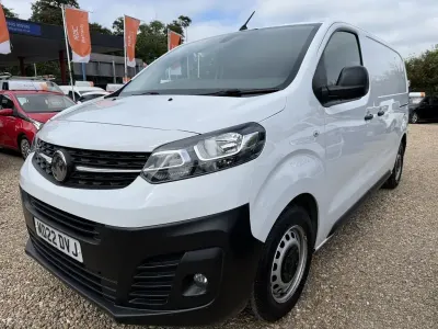 Used Vauxhall Vivaro S 100 HP (73 kW) 2022 White MPV