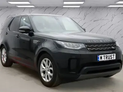 Begagnad Land Rover Discovery 5 SE 240 HK (176 kW) 2019 Svart SUV