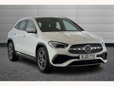 Mercedes GLA220