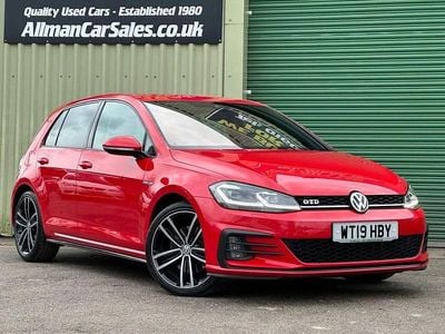 Begagnad VW Golf VII GTD 184 HK (135 kW) 2019 Röd Halvkombi
