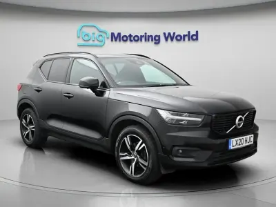 Used Volvo XC40 R-Design 163 HP (119 kW) 2020 Black SUV