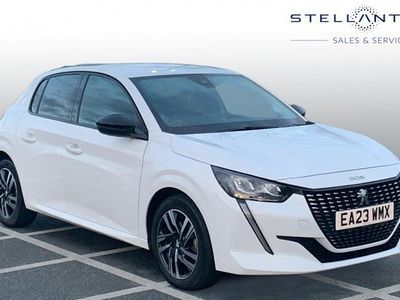 Used Peugeot 208 Allure+ 102 HP (75 kW) 2023 Yellow Hatchback