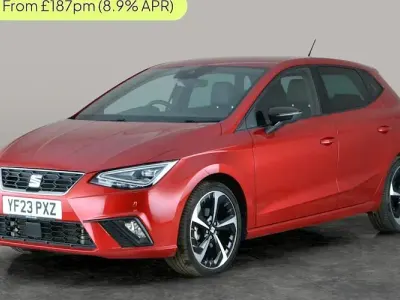 Usado Seat Ibiza FR Sport 110 HP (80 kW) 2023 Vermelho Citadino
