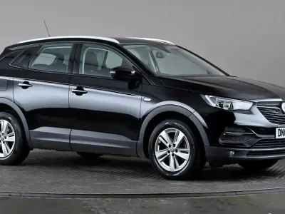 Used Vauxhall Grandland X 130 HP (95 kW) 2019 Black SUV
