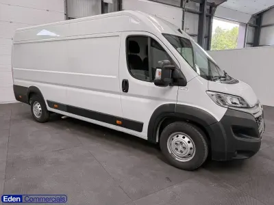 Used Citroën Relay 140 HP (102 kW) 2023 White Van