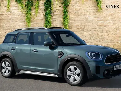 Used Mini Cooper Countryman Classic 136 HP (100 kW) 2023 Green SUV