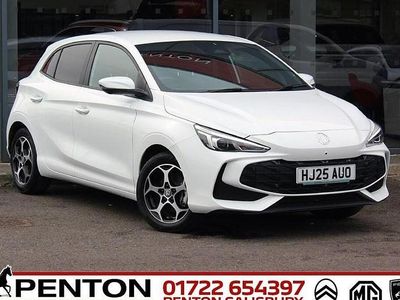 Used MG MG3 Trophy 194 HP (142 kW) 2025 White Hatchback
