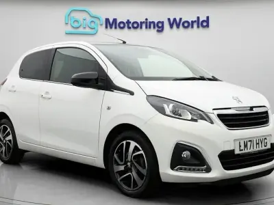 Second-hand Peugeot 108 Allure 72 CP (52 kW) 2021 Alb Hatchback
