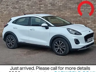 Usado Ford Puma Titanium 125 HP (91 kW) 2021 Branco SUV