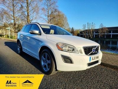 Used Volvo XC60 R-Design 205 HP (150 kW) 2011 White SUV