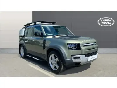 Used Land Rover Defender SE 300 HP (220 kW) 2023 Green SUV