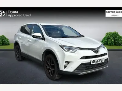Used Toyota RAV4 151 HP (111 kW) 2017 White SUV