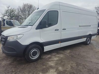 Begagnad Mercedes Sprinter Progressive 2023 Vit Van