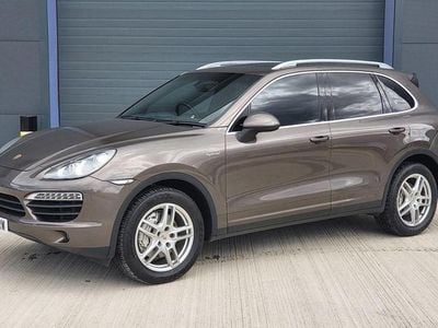 Used 2010 Porsche Cayenne SUV | £10,995 (Super price)