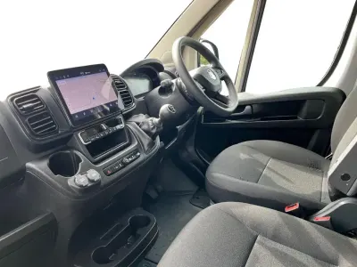 Second-hand Vauxhall Movano S 138 CP (101 kW) 2025 Gri