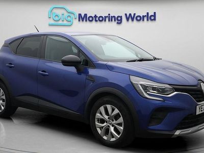 Used Renault Captur Iconic 91 HP (66 kW) 2021 Blue SUV