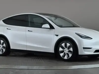Used Tesla Model Y Long Range AWD 286 kW (389 HP) 2025 SUV