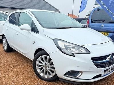 Used Vauxhall Corsa 90 HP (66 kW) 2016 White Hatchback
