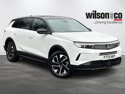 New Vauxhall Grandland X Ultimate 136 HP (100 kW) 2026 White SUV
