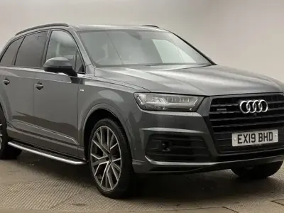Used Audi Q7 Advanced 286 HP (210 kW) 2019 Grey SUV