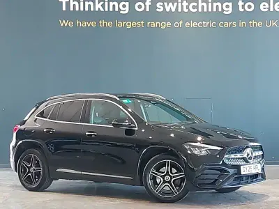 Used Mercedes GLA200 Executive 163 HP (119 kW) 2025 Black SUV