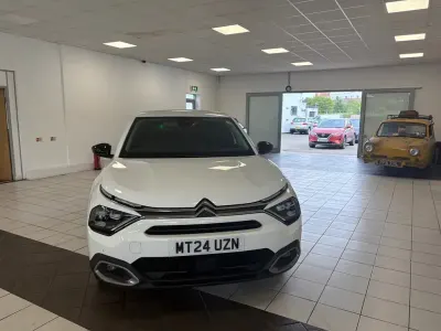 Used Citroën C4 PureTech 2024 White SUV