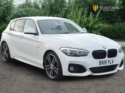 Usado BMW 118 M Sport 136 CV (100 kW) 2019 Blanco Utilitario