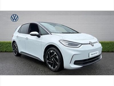 Used VW ID.3 Pro 147 kW (200 HP) 2025 White Hatchback