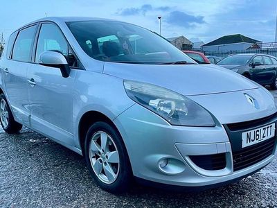 Used Renault Scénic III Dynamique 2011 MPV