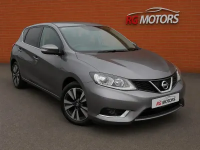 Used Nissan Pulsar Tekna 109 HP (80 kW) 2015 Grey Hatchback