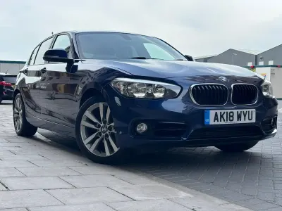Used BMW 118 Sport Line 2018 Blue Hatchback