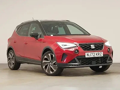 Używany Seat Arona FR Sport 110 KM (80 kW) 2022 Czerwony SUV