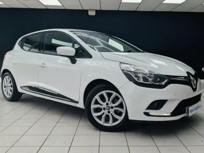 Begagnad Renault Clio IV Dynamique 2017 Vit Halvkombi