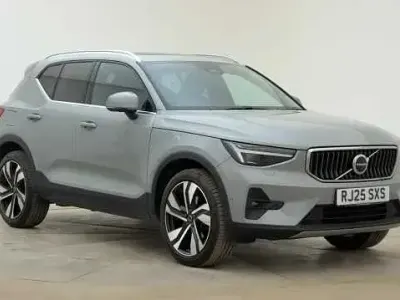 Used Volvo XC40 Ultra 163 HP (119 kW) 2025 Vapour grey SUV