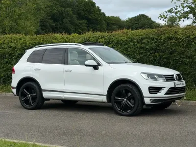 Used VW Touareg R-line Plus 262 HP (192 kW) 2017 White SUV