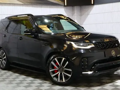 Used Land Rover Discovery 5 SE Dynamic 2021 Black SUV