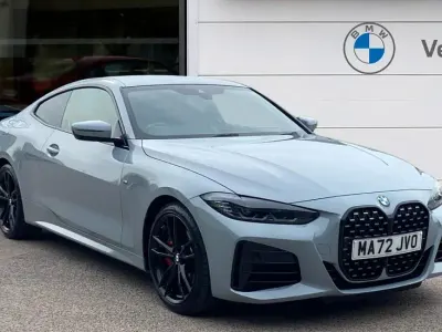 Usado BMW M440 M Sport 374 CV (275 kW) 2022 Gris Berlina