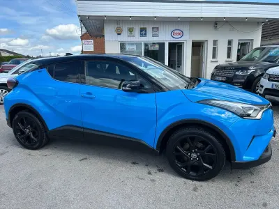 Used Toyota C-HR 116 HP (85 kW) 2019 Blue/black SUV