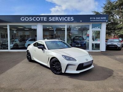 Used Toyota GR86 2023 White Coupe