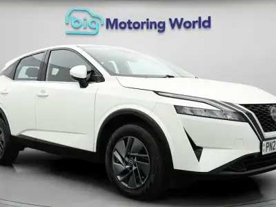 Used Nissan Qashqai Acenta Premium 140 HP (102 kW) 2023 White SUV