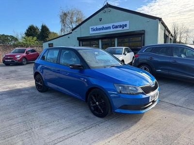 Used Skoda Fabia Colour Edition 95 HP (69 kW) 2018 Blue Hatchback