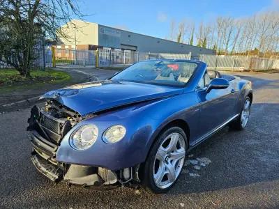 Używany Bentley Continental Mulliner 2013 Niebieski Kabriolet