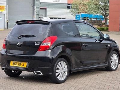 Used Hyundai i20 Edition 77 HP (56 kW) 2011 Black Hatchback